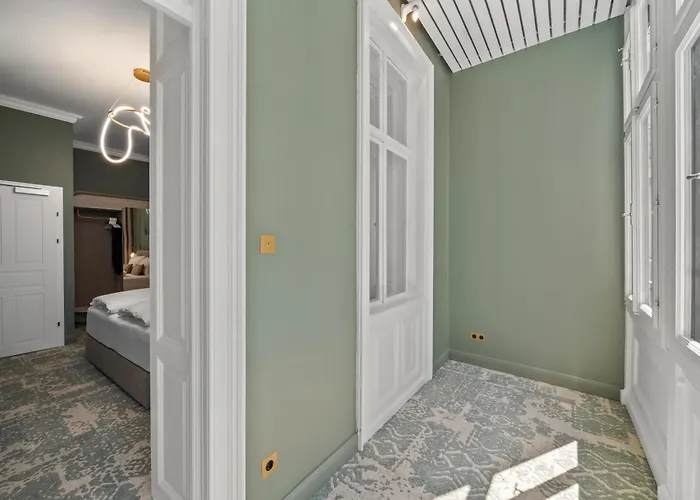 Gasthuis Home1 - Lumes Boutique 4*